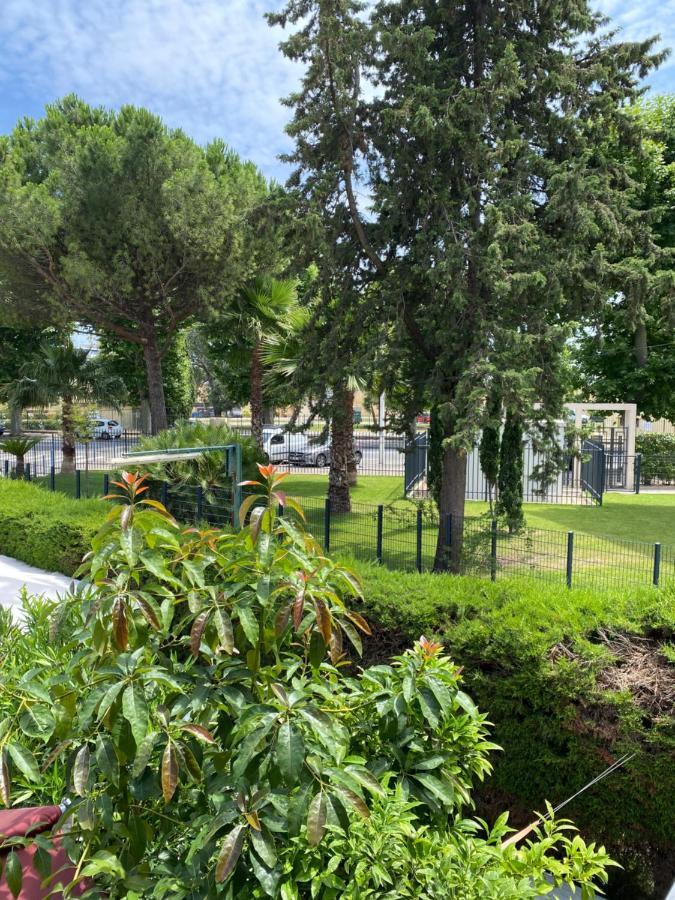 Hotel Le Derby Cagnes-sur-Mer Eksteriør billede