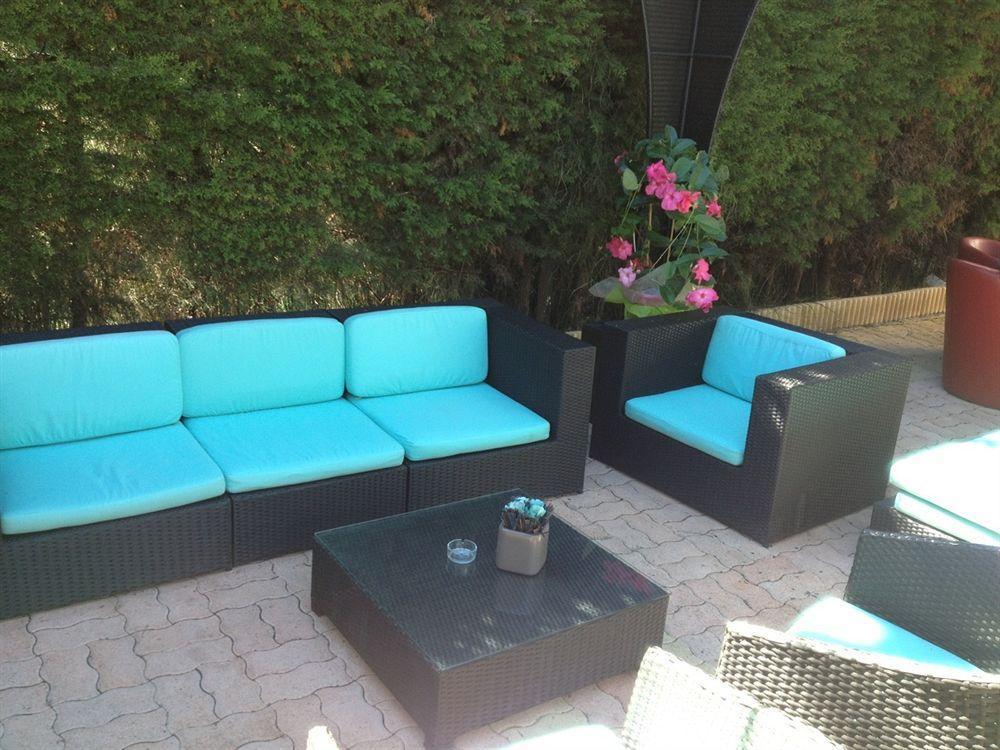 Hotel Le Derby Cagnes-sur-Mer Eksteriør billede