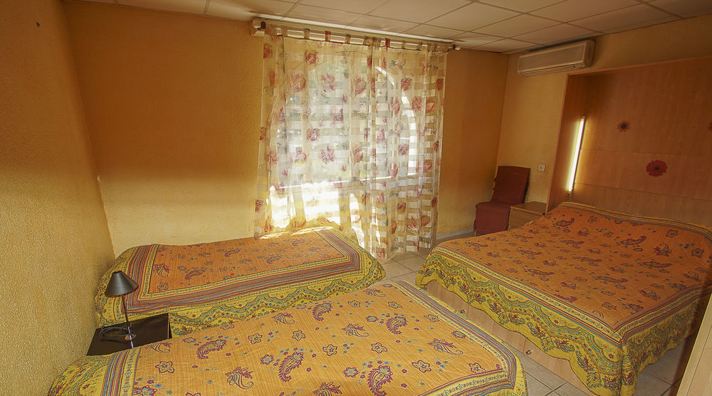 Hotel Le Derby Cagnes-sur-Mer Eksteriør billede