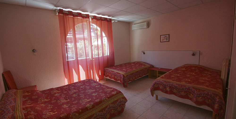 Hotel Le Derby Cagnes-sur-Mer Eksteriør billede